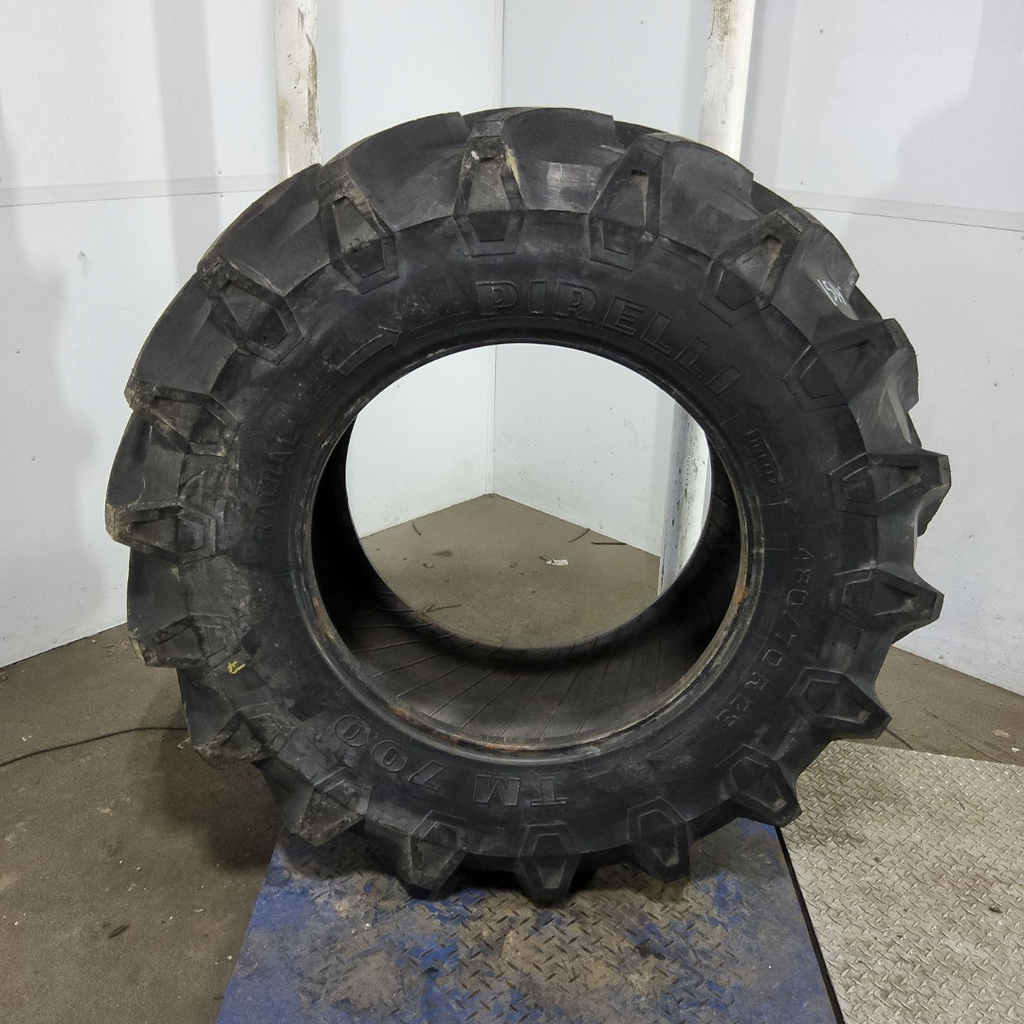 480/70R28 Pirelli TM700 R-1W 140A8 90%