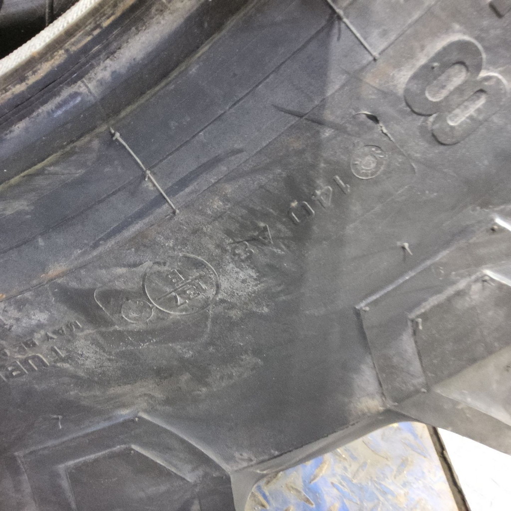 480/70R28 Pirelli TM700 R-1W 140A8 90%