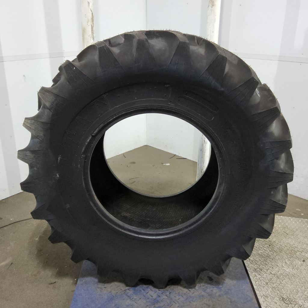 18.4-26 Titan Farm Hi Traction Lug R-1 C (6 Ply), 99%
