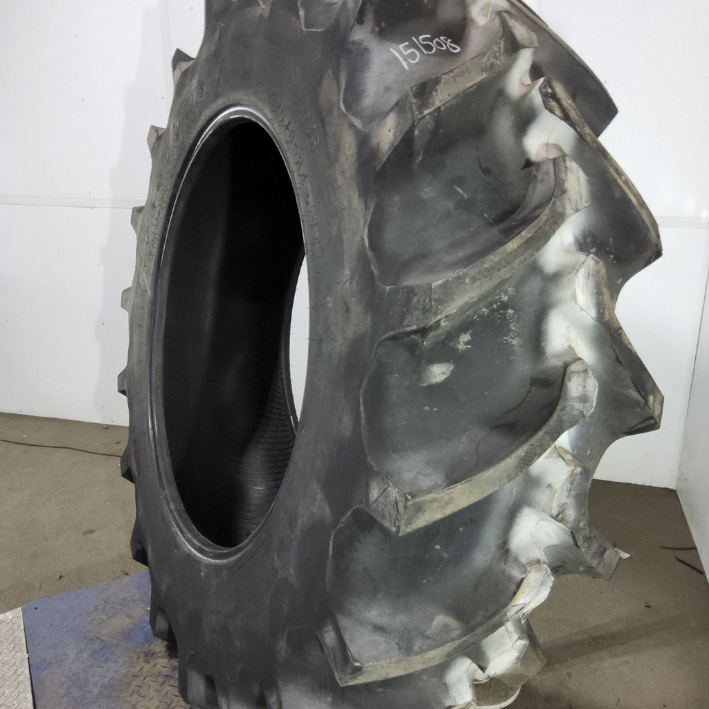 520/85R42 Firestone Radial Champion Spade Grip R-2 157A8 99%