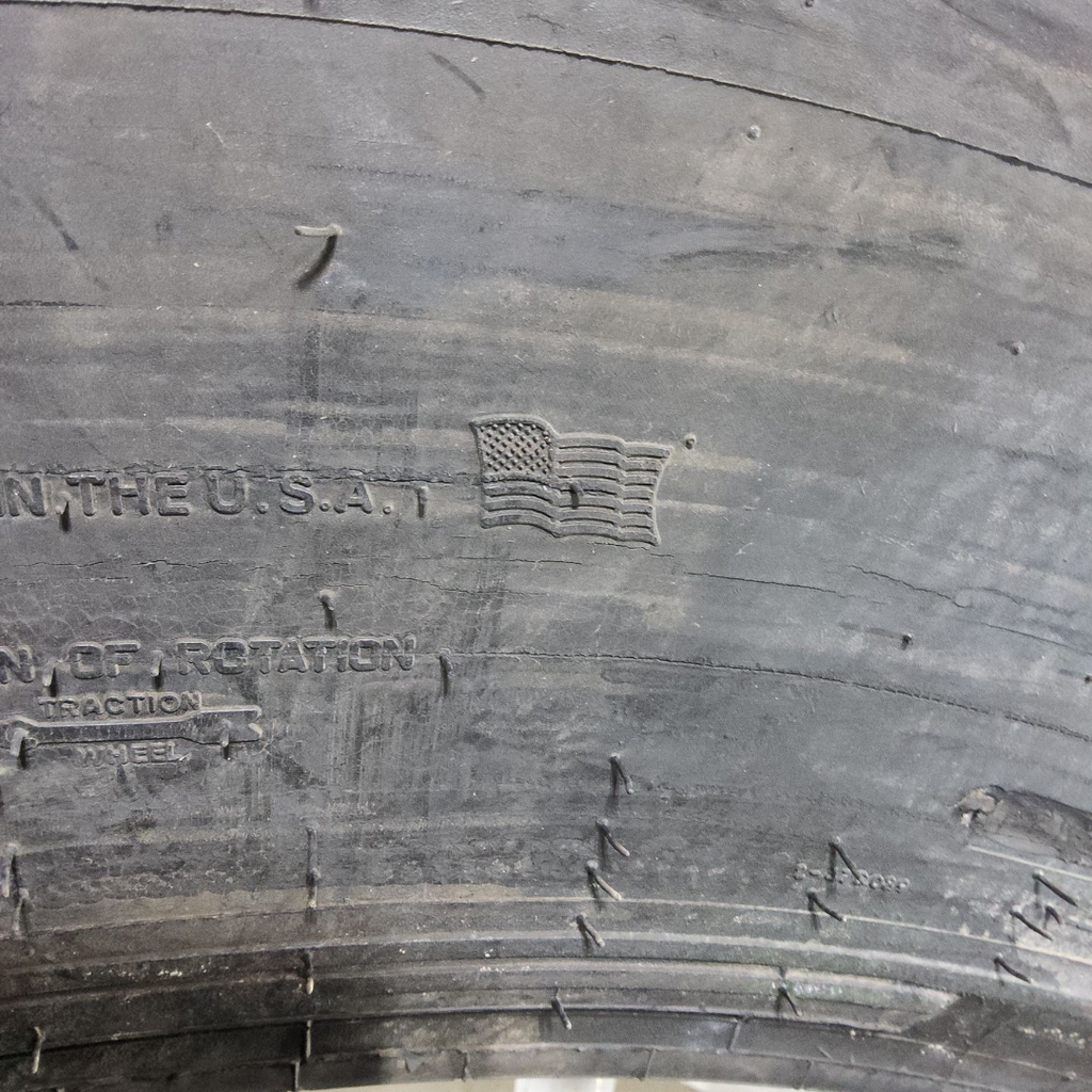 20.8-38 Titan Farm Hi Traction Lug R-1 E (10 Ply), 99%