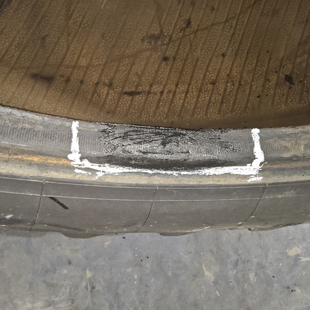 18.4R42 Firestone Radial 23 R-1 E (10 Ply), 148A8 65% 18.4R42 Firestone Radial 23 R-1 E (10 Ply), 148A8 65%