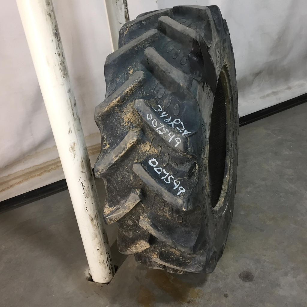 340/85R24 BKT Tires Agrimax RT 855 R-1W 125 A8 80%