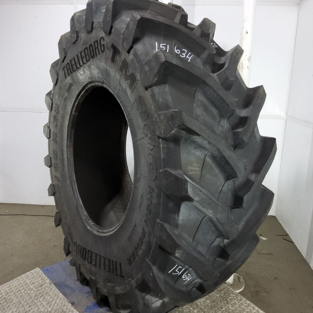 650/85R38 Trelleborg TM900 High Power R-1W 173D 99%
