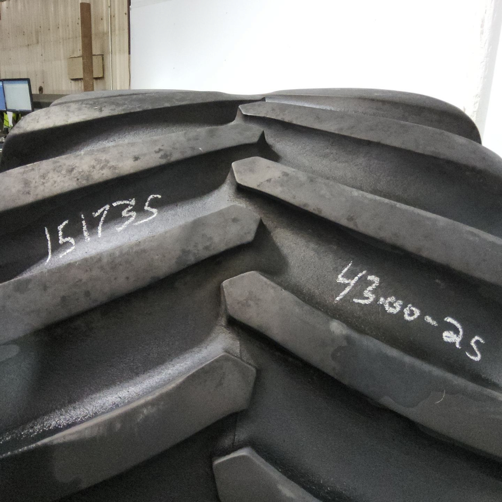 66x43.00-25 Firestone Flotation 23 DT HF-3 E (10 Ply), 75%
