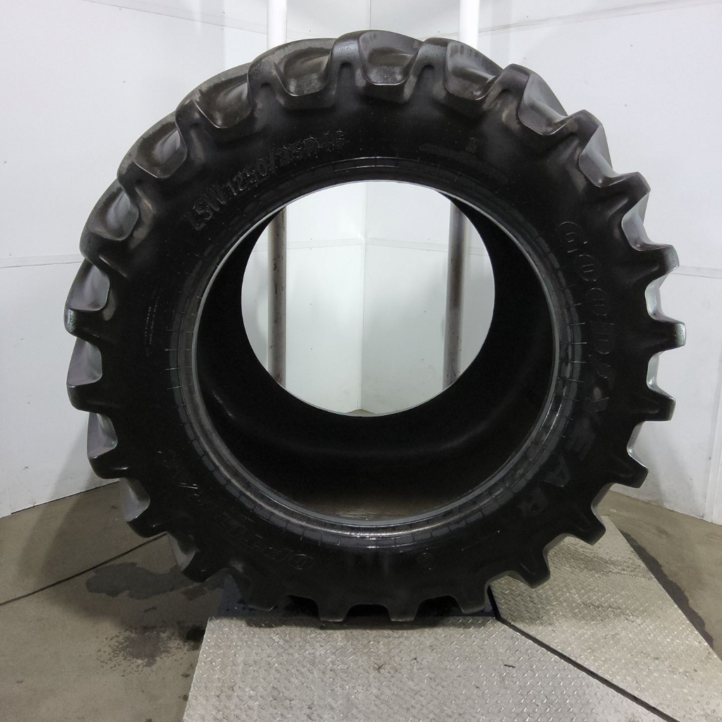 LSW1250/35R46 Goodyear Farm Optitrac R-1W 195D 75%