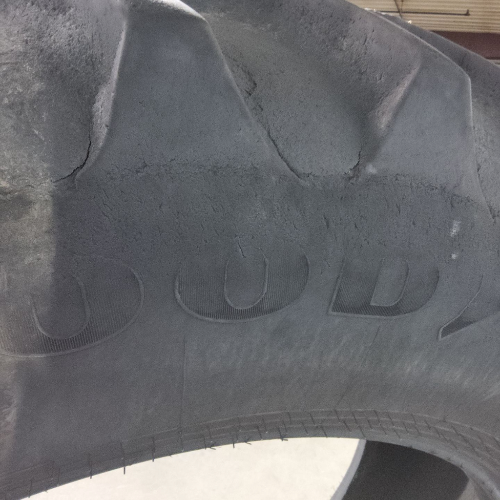 520/85R42 Goodyear Farm UltraTorque Radial R-1