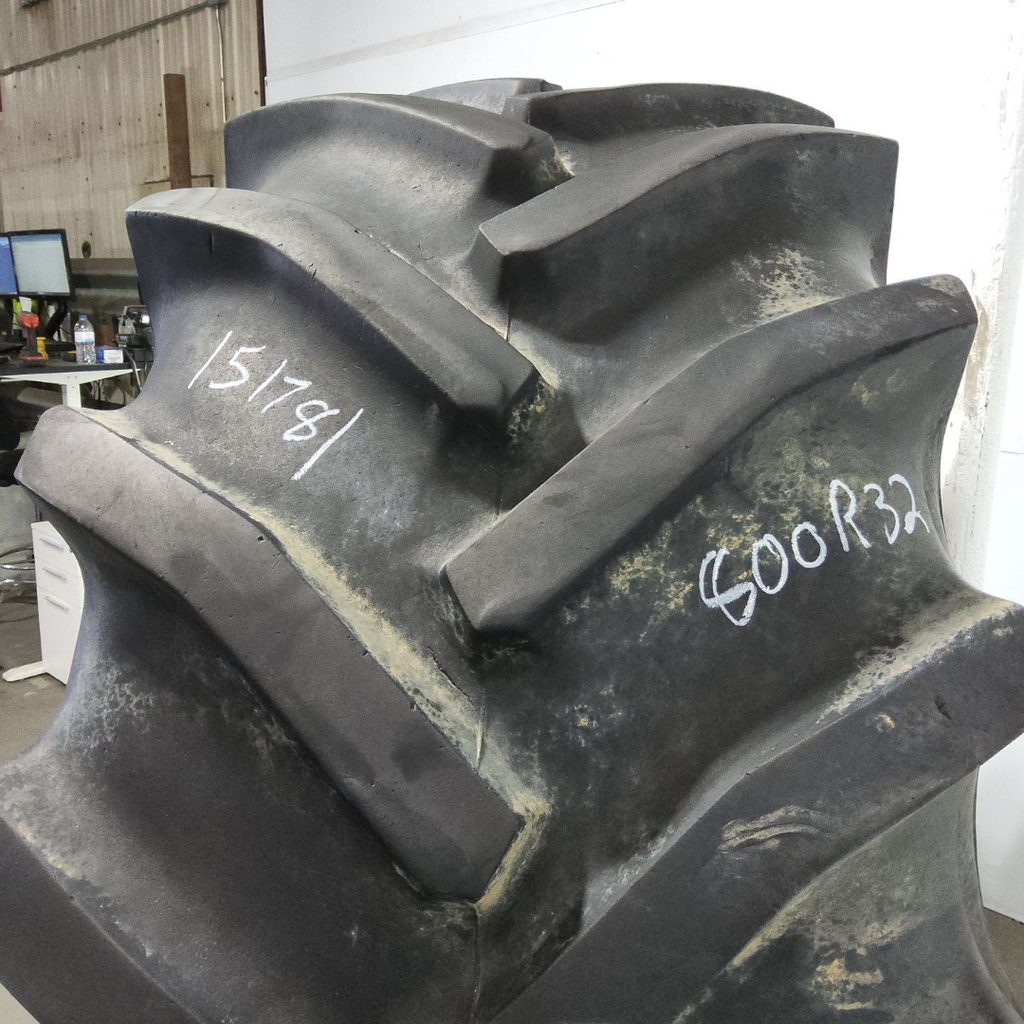 800/65R32 Goodyear Farm Super Traction Radial R-1 167A8 70%