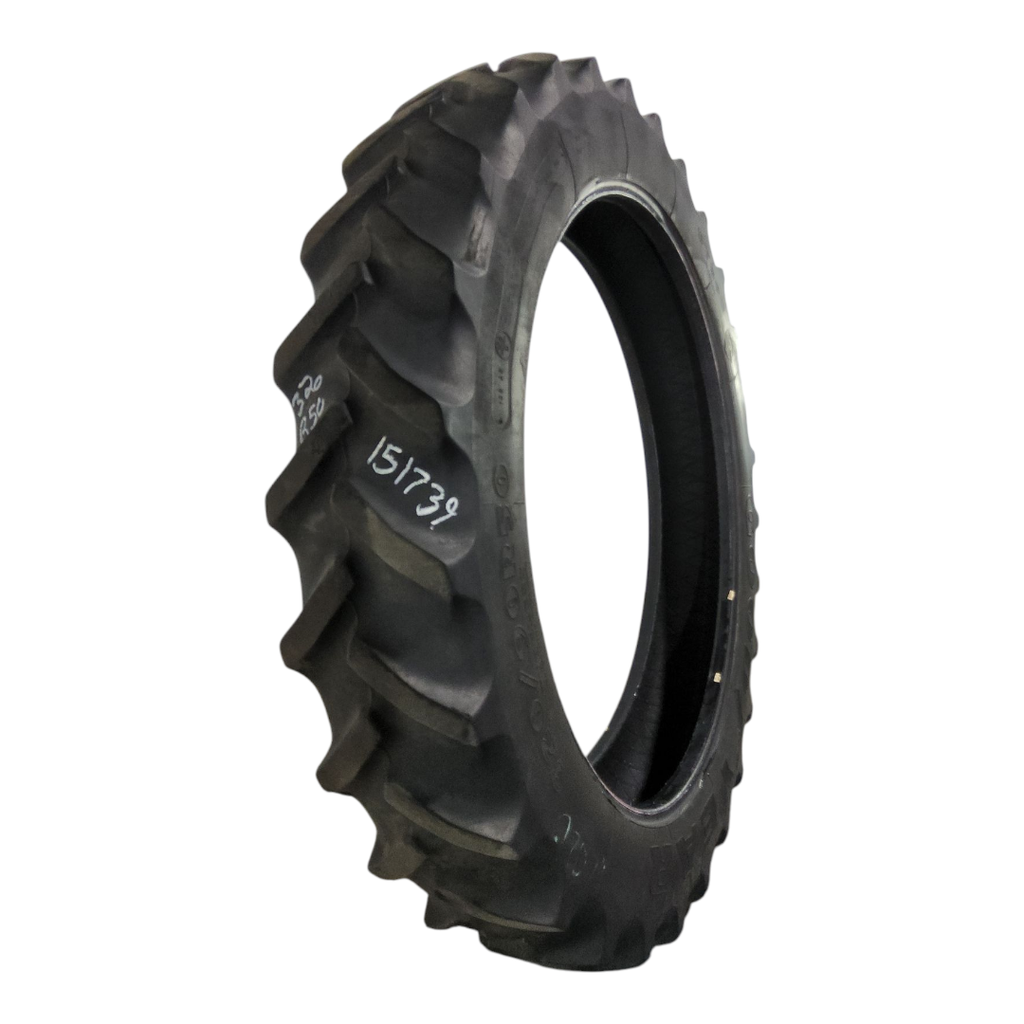 320/90R50 Goodyear Farm DT800 Super Traction R-1W 159A8