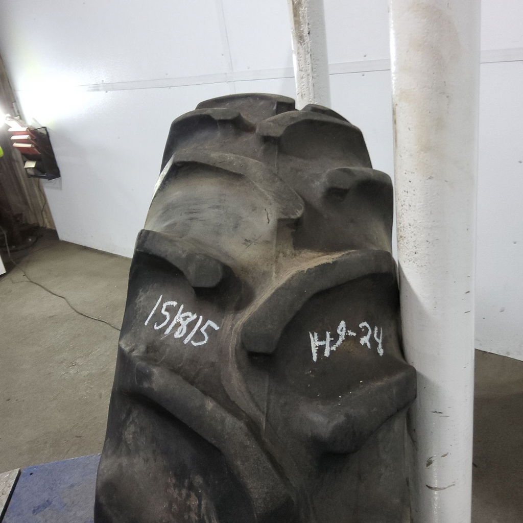 14.9-24 Goodyear Farm Dyna Torque II R-1 D (8 Ply), 75%