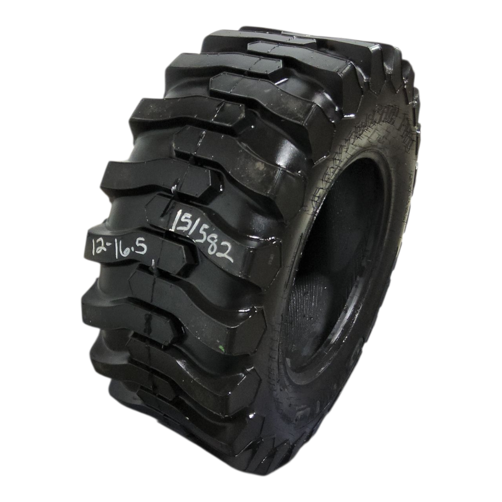 12-16.5 Titan Farm Contractor FWD SS R-4 C (6 Ply), 99%
