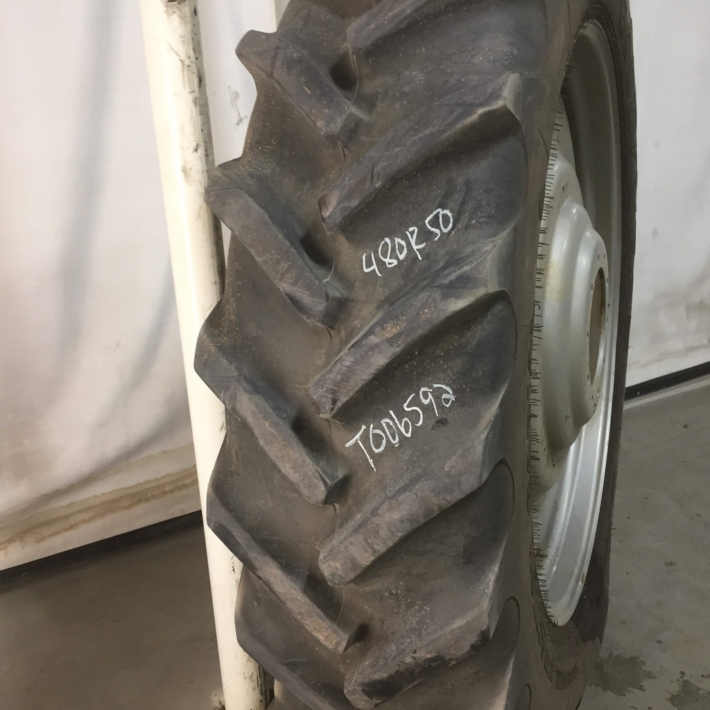 480/80R50 Goodyear Farm DT800 Super Traction R-1W 159 B 70%