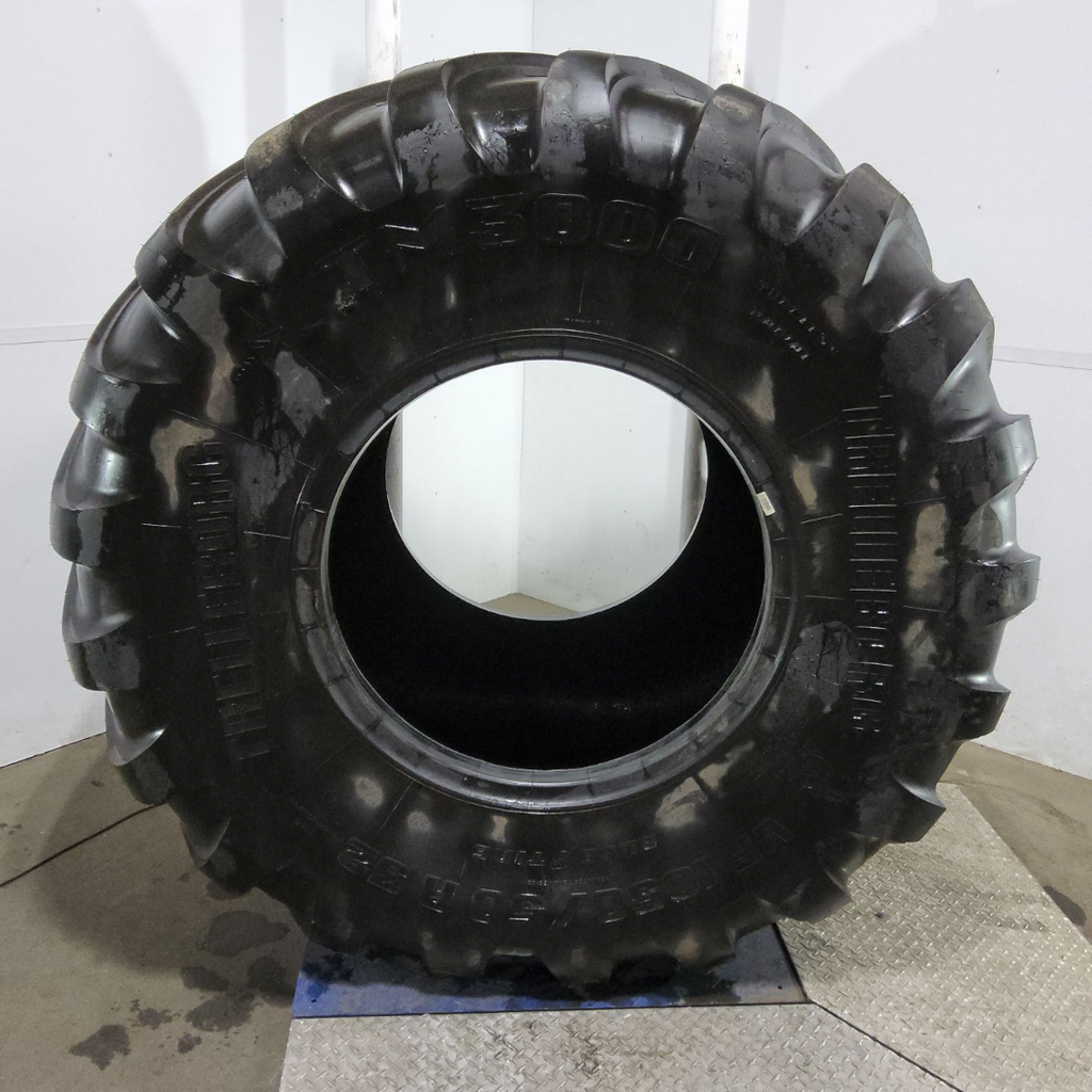 1050/50R32 Trelleborg TM3000 R-1W 198D