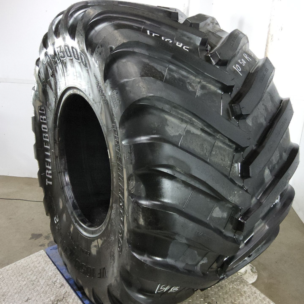 1050/50R32 Trelleborg TM3000 R-1W 198D