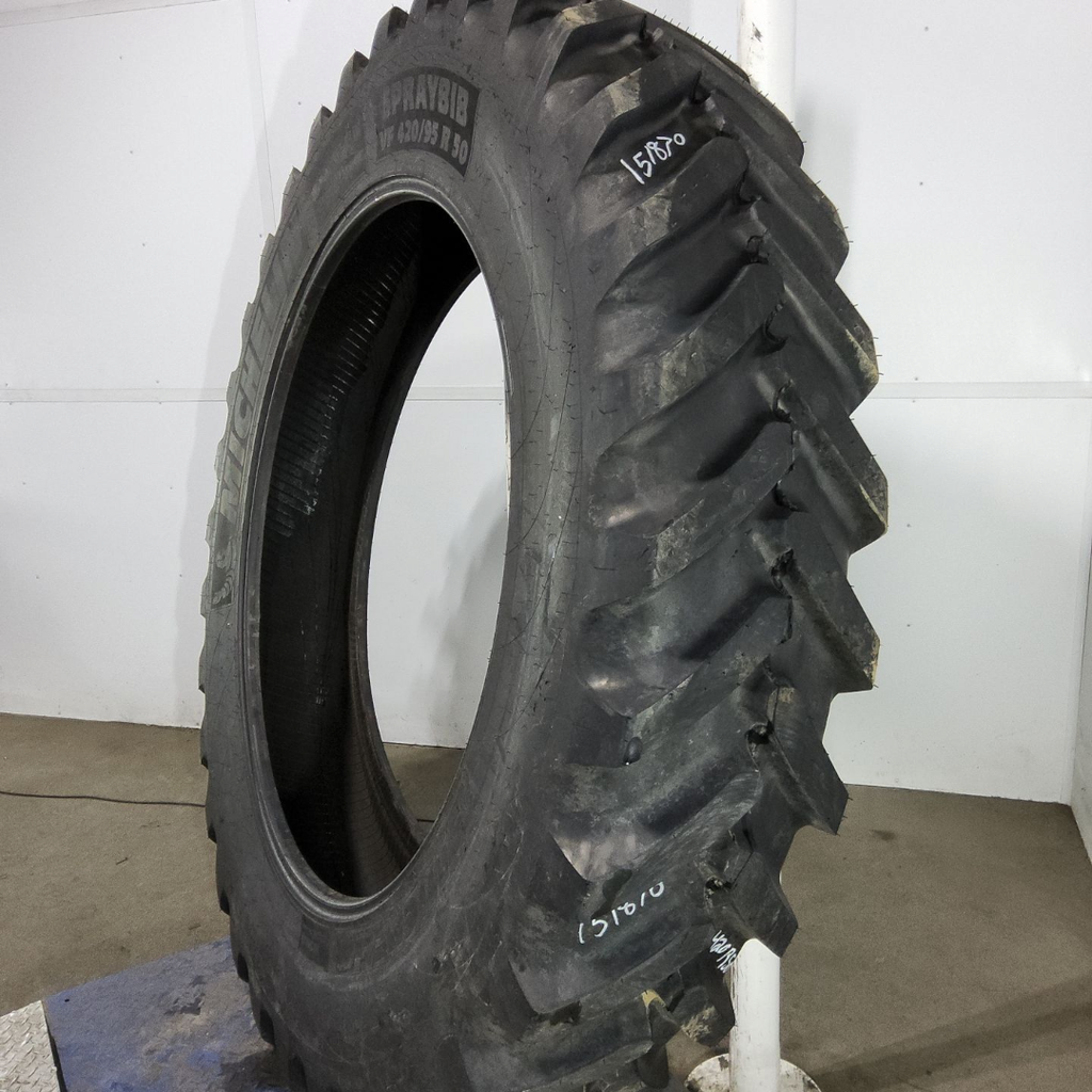 VF420/95R50 Michelin Spraybib R-1S 177D 99%