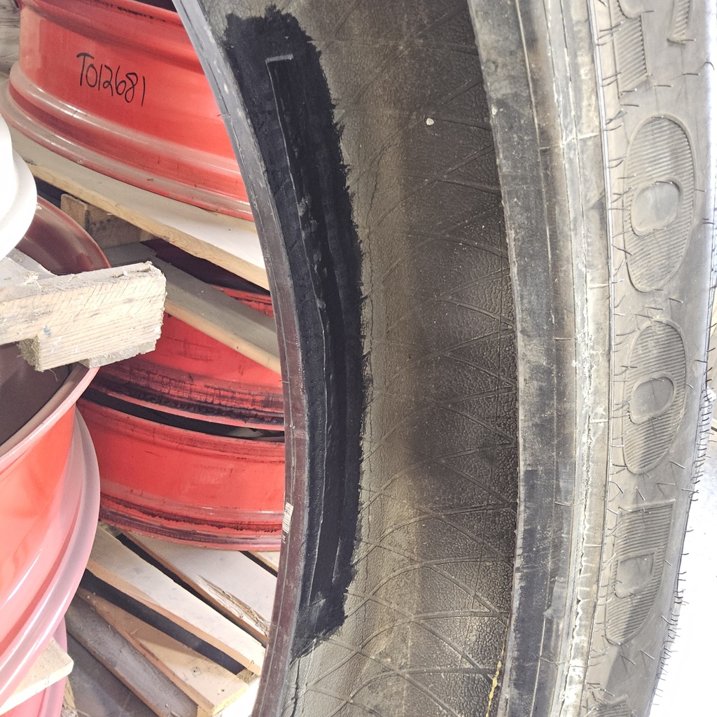 320/105R54 Goodyear Farm DT800 Super Traction R-1W 166A8 99%