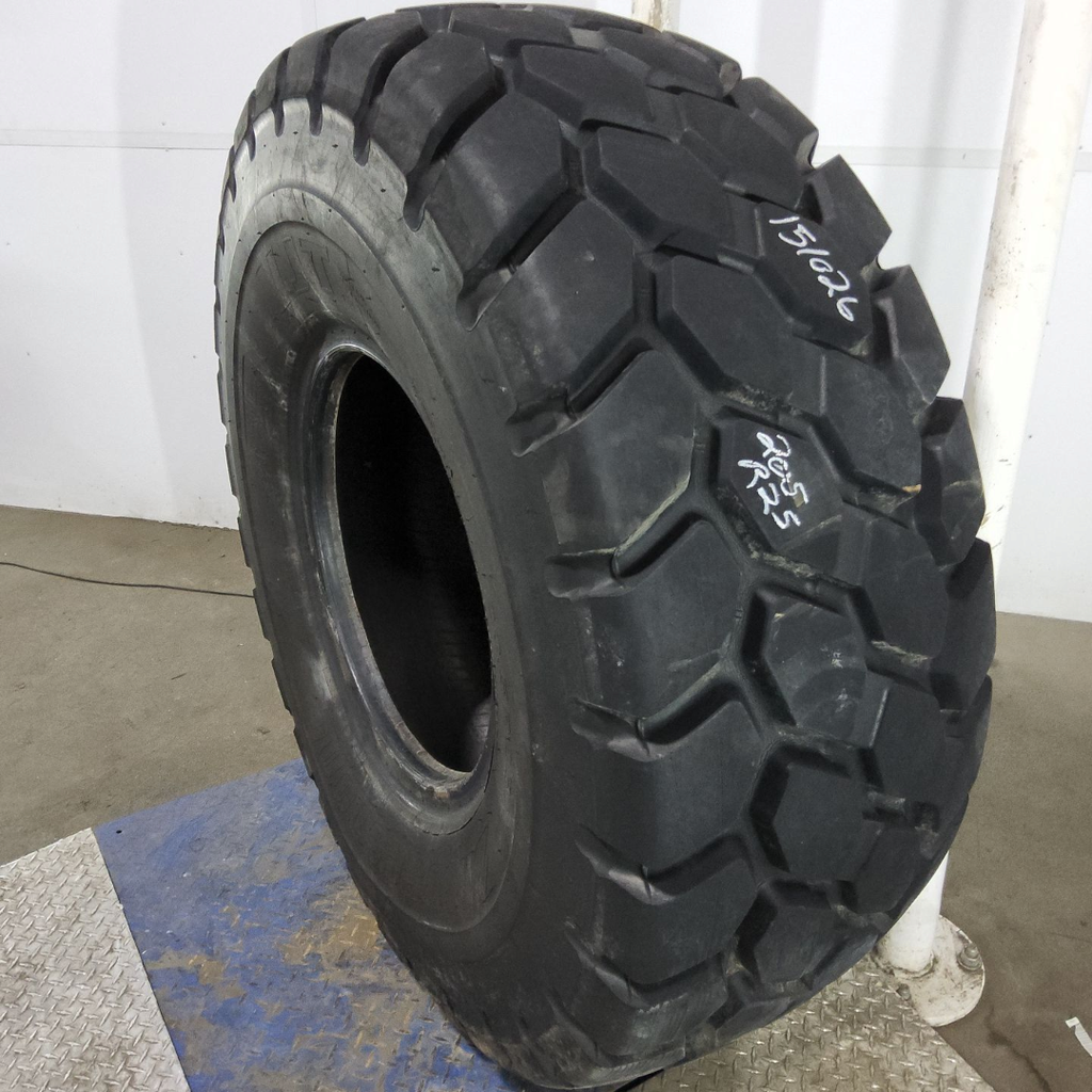 20.5R25 Bridgestone VJT D2A Loader G-3/L-3