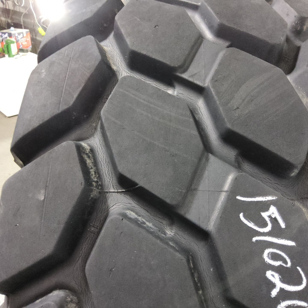 20.5R25 Bridgestone VJT D2A Loader G-3/L-3