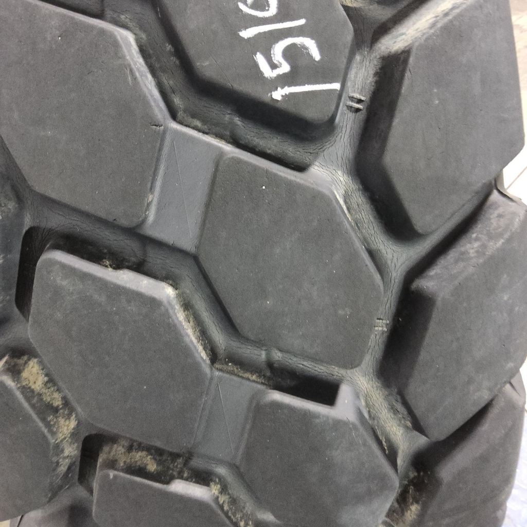 20.5R25 Bridgestone VJT D2A Loader G-3/L-3