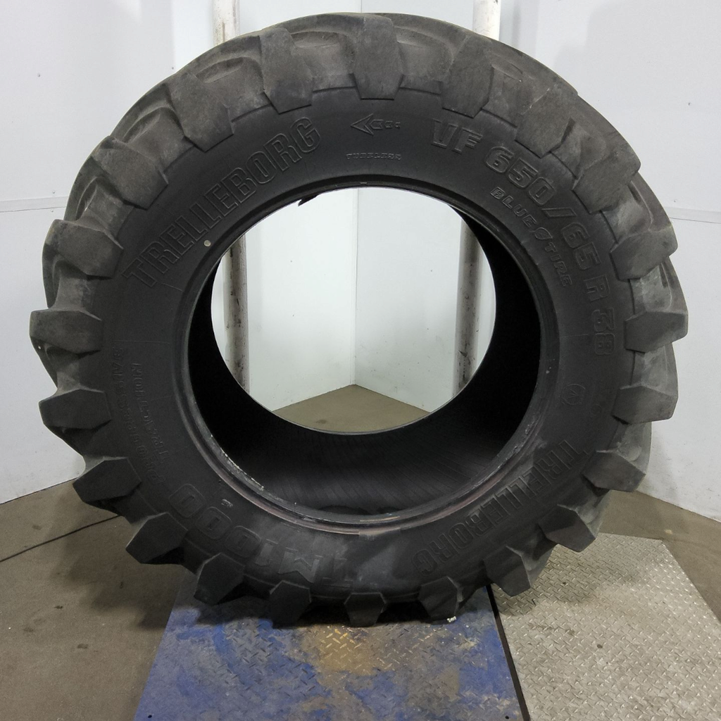 VF650/65R38 Trelleborg TM1000 Progressive Traction R-1W 172D 85%