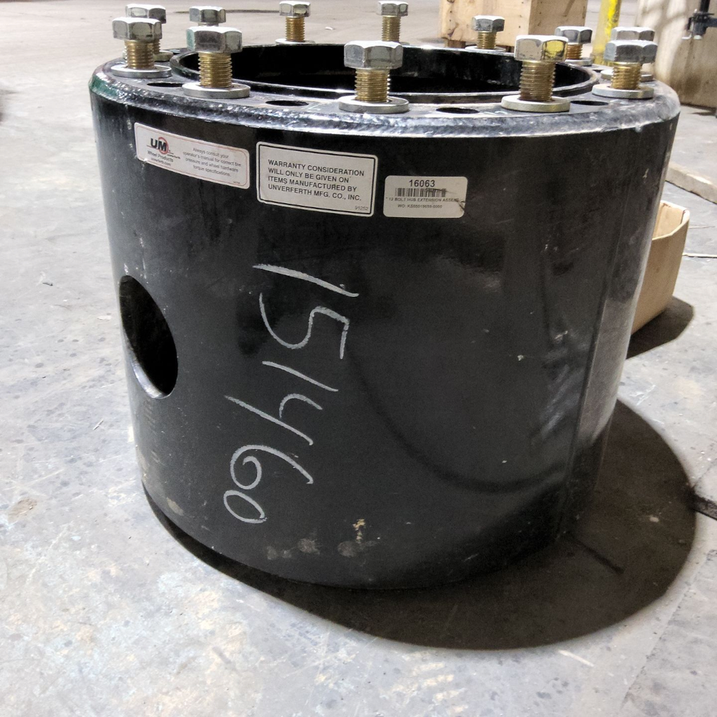 12-Hole 15.5"L FWD Spacer, Black
