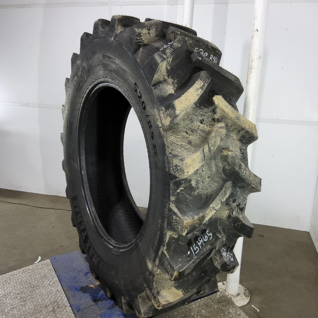 520/85R42 BKT Tires Agrimax Teris R-1 168D 99%