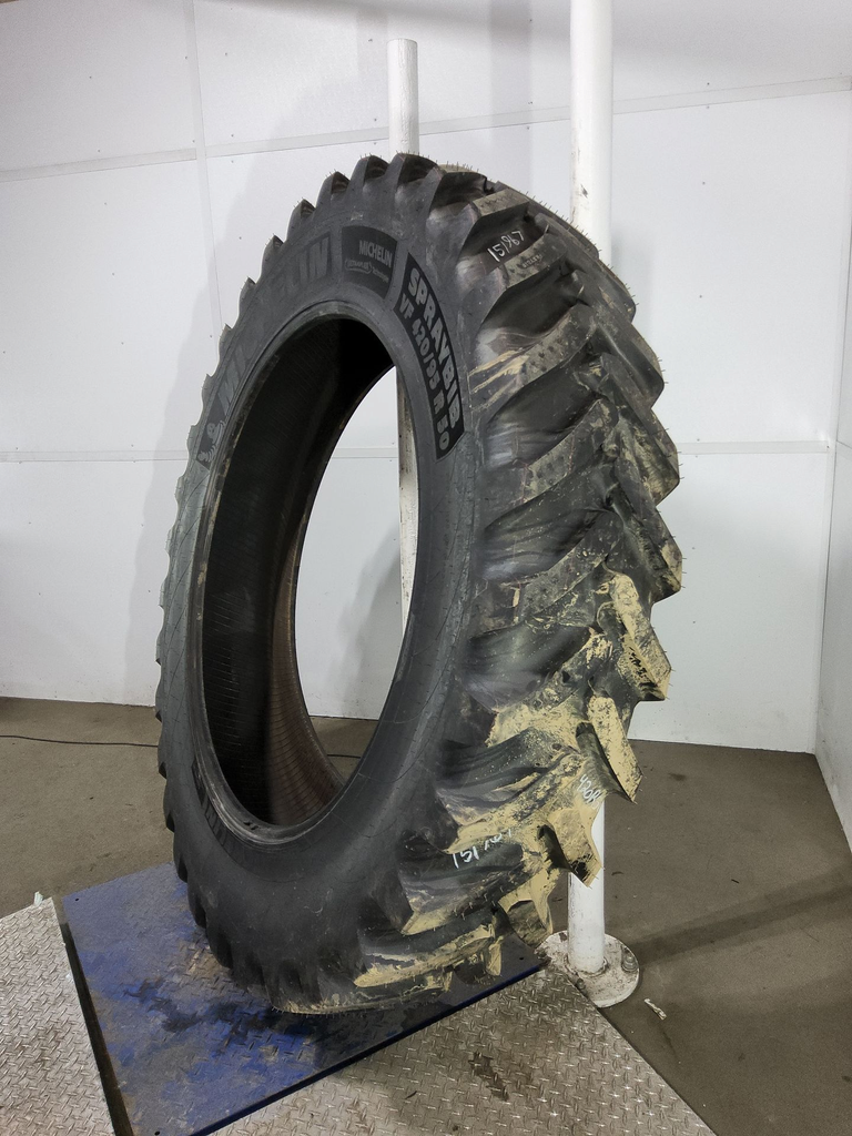 VF420/95R50 Michelin Spraybib CFO R-1S 179D/175E 99%
