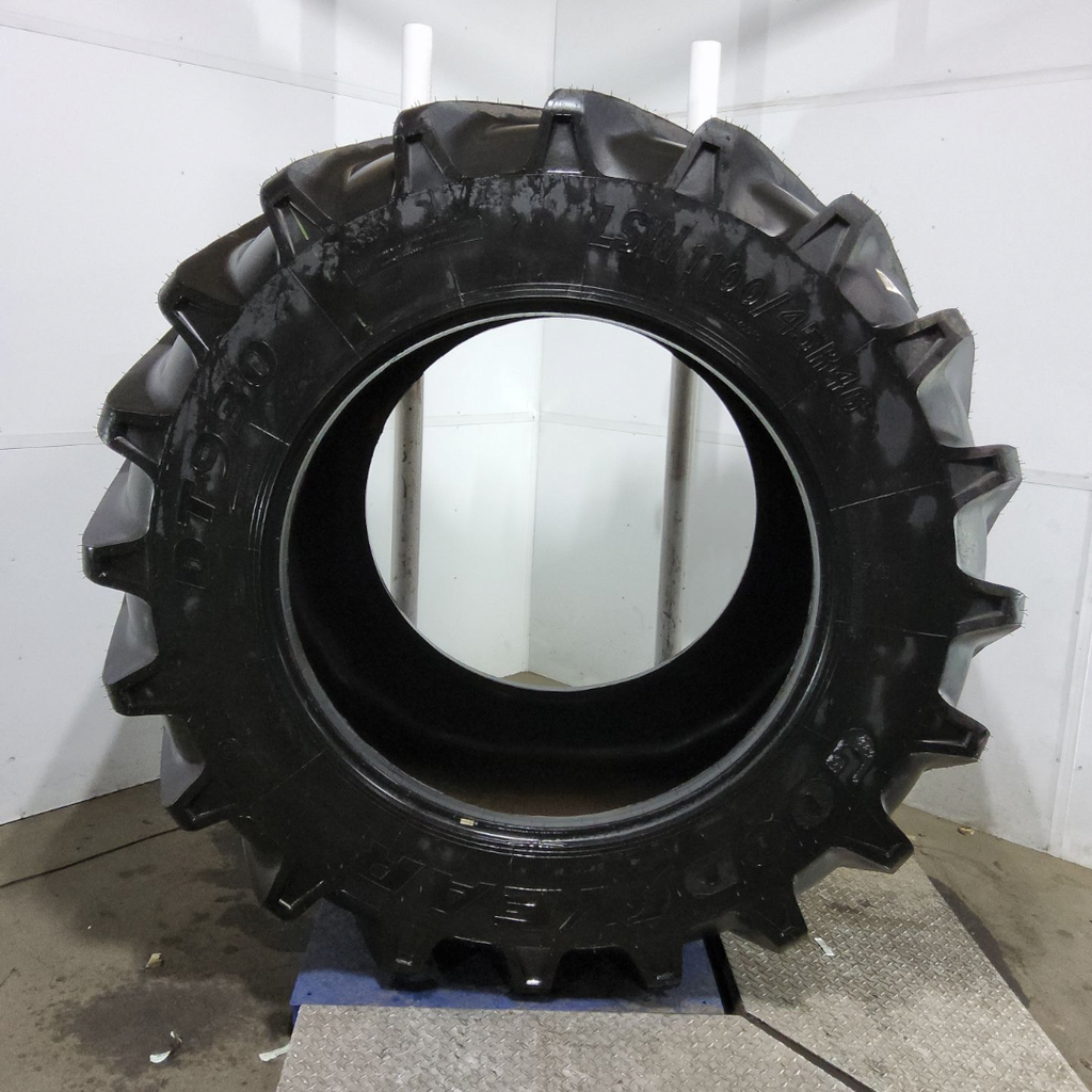LSW1100/45R46 Goodyear Farm DT930 R-1W 195D 99%