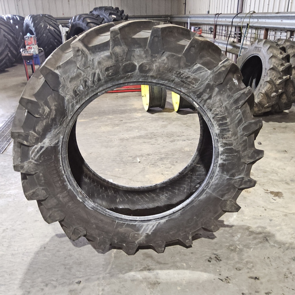 540/65R38 Trelleborg TM800 High Speed R-1W 153D 99%