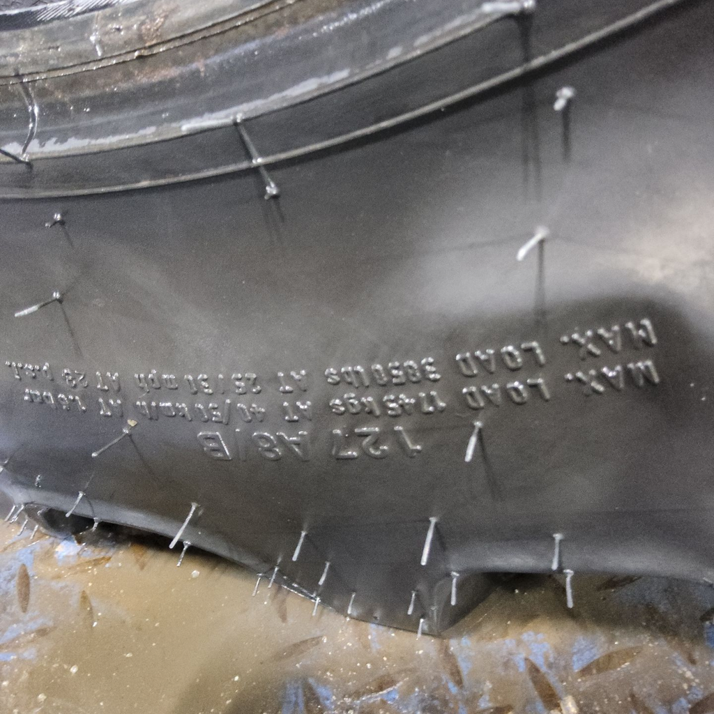 340/85R28 BKT Tires Agrimax RT 855 R-1W 127A8 95%