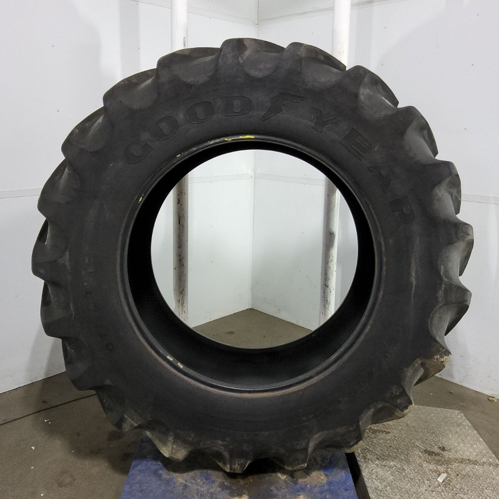 620/70R42 Goodyear Farm DT820 R-1W 160B 95%