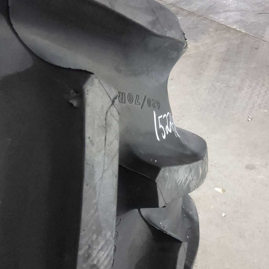 620/70R42 Goodyear Farm DT820 R-1W 160B 95%