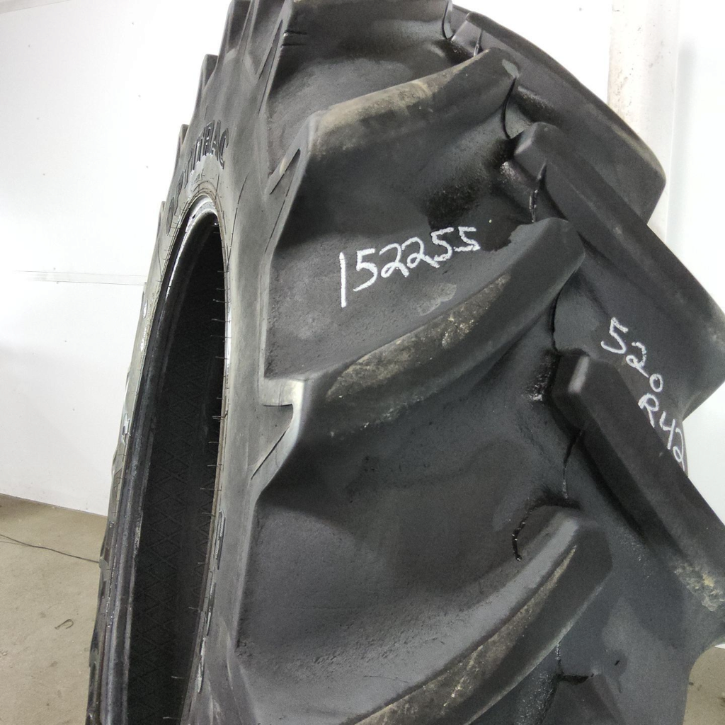 520/85R42 Goodyear Farm Optitrac R-1W 157D 70%