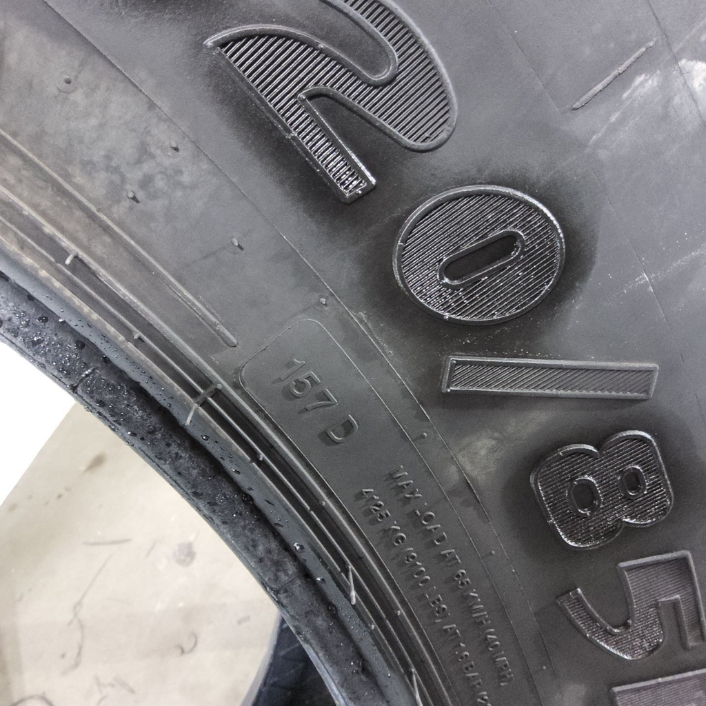 520/85R42 Goodyear Farm Optitrac R-1W 157D 70%