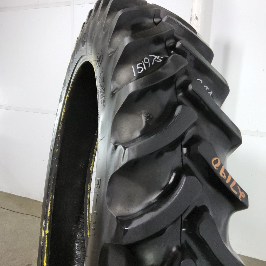 380/90R54 Firestone Radial 9000 R-1W 152A8/152B 80%