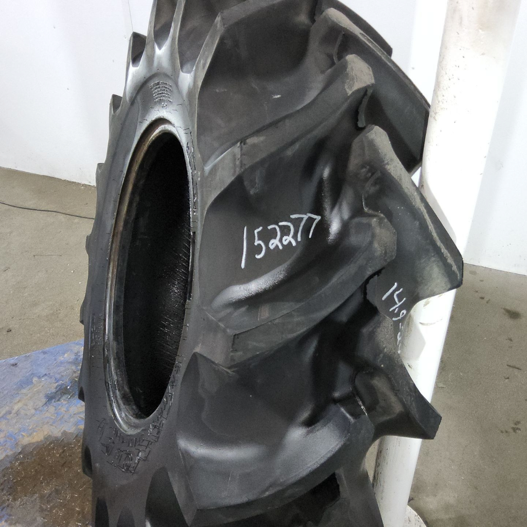 14.9-24 Firestone Champion Spade Grip R-2 F (12 Ply), 95%