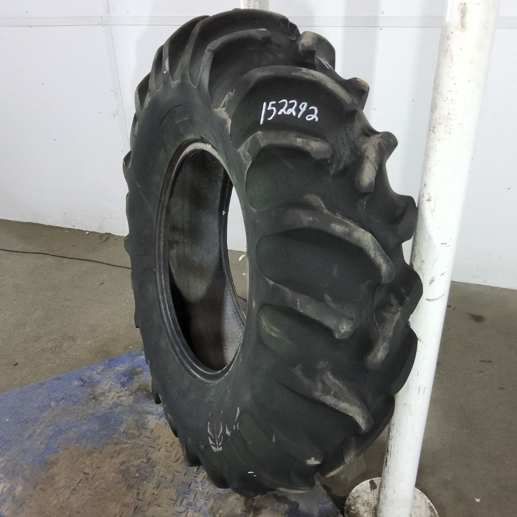 14.9-24 Goodyear Farm Dyna Torque II R-1 C (6 Ply), 75%