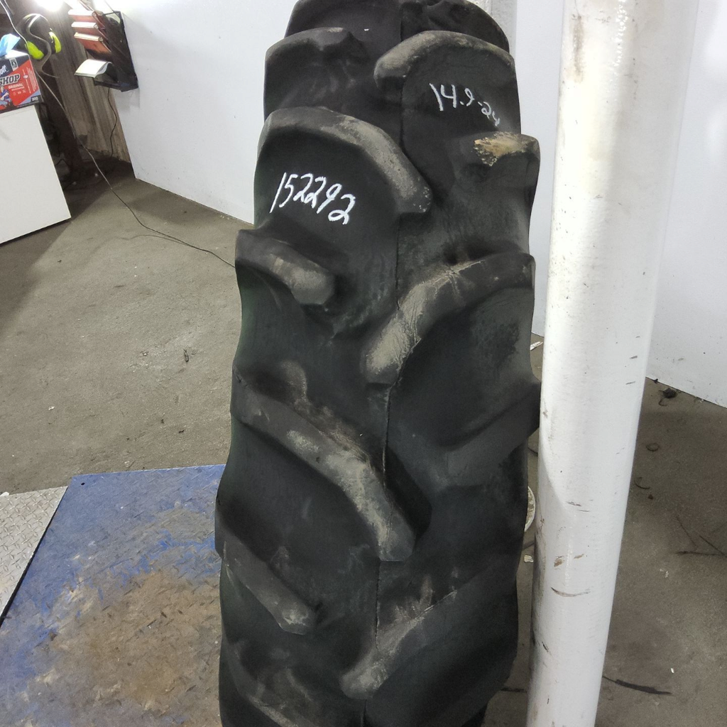14.9-24 Goodyear Farm Dyna Torque II R-1 C (6 Ply), 75%