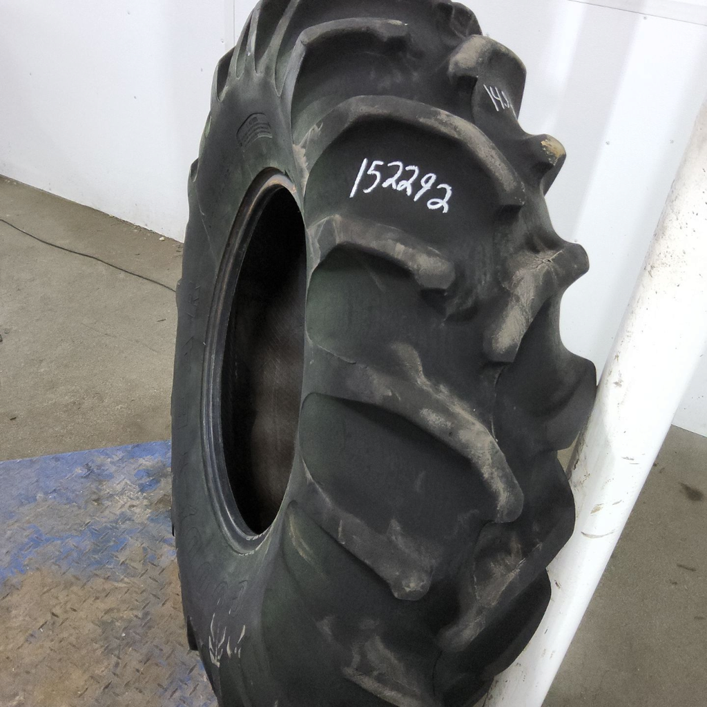 14.9-24 Goodyear Farm Dyna Torque II R-1 C (6 Ply), 75%