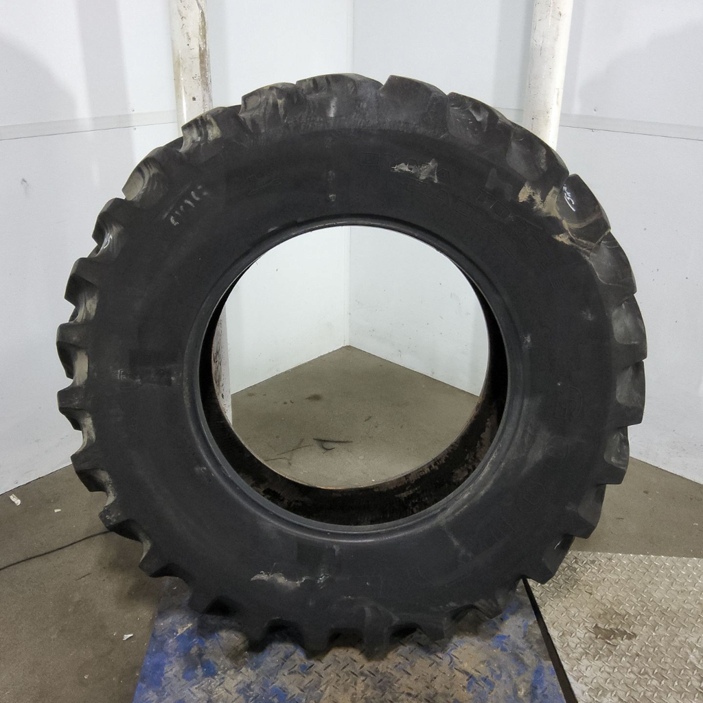 380/85R28 Goodyear Farm Dyna Torque Radial R-1 E (10 Ply), 133B 90%