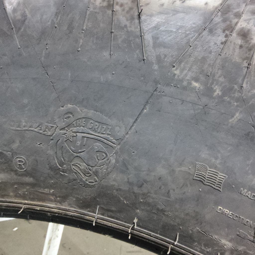 20.8-38 Titan Farm Hi Traction Lug R-1 D (8 Ply), 80%