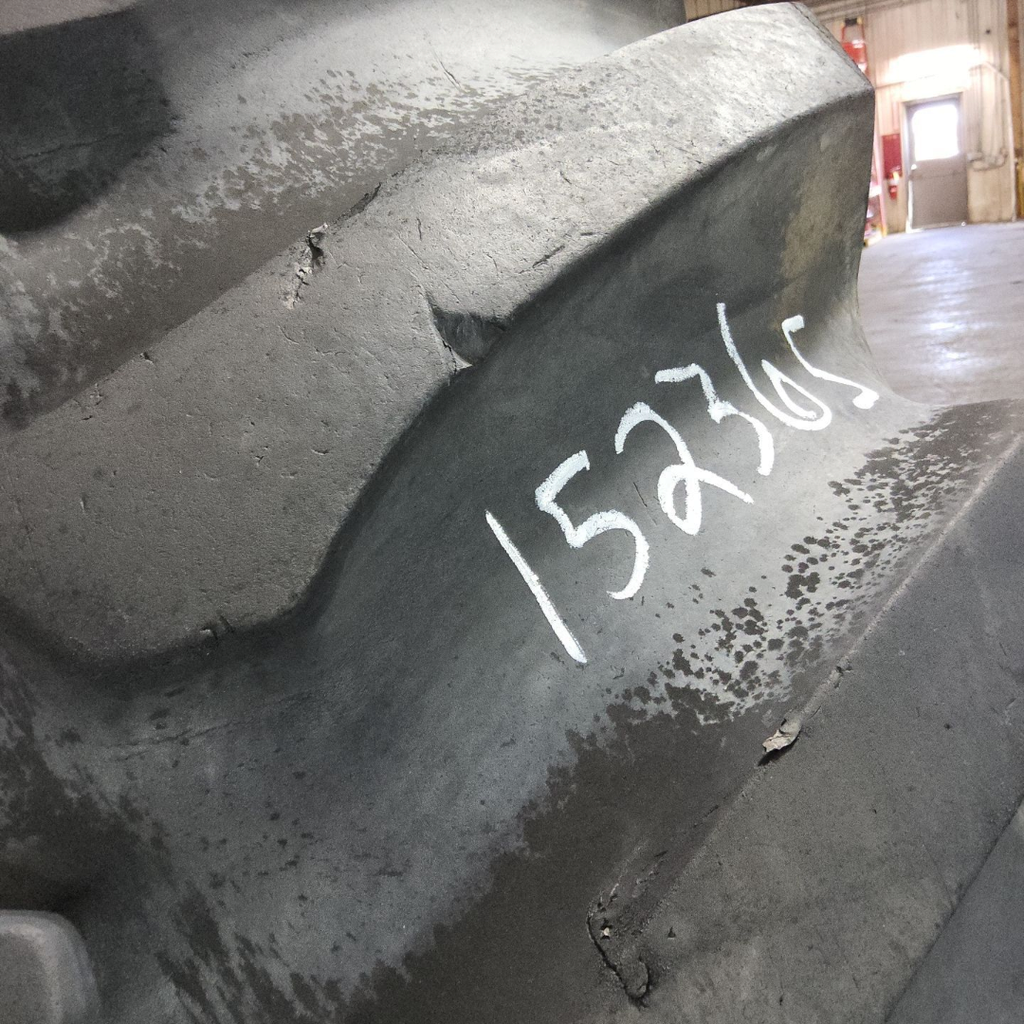 30.5L-32 Firestone Super All Traction 23 R-1 F (12 Ply), 90%