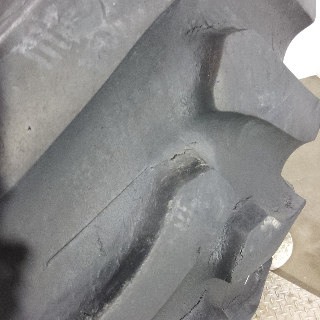 30.5L-32 Firestone Super All Traction 23 R-1 H (16 Ply), 164A 75%