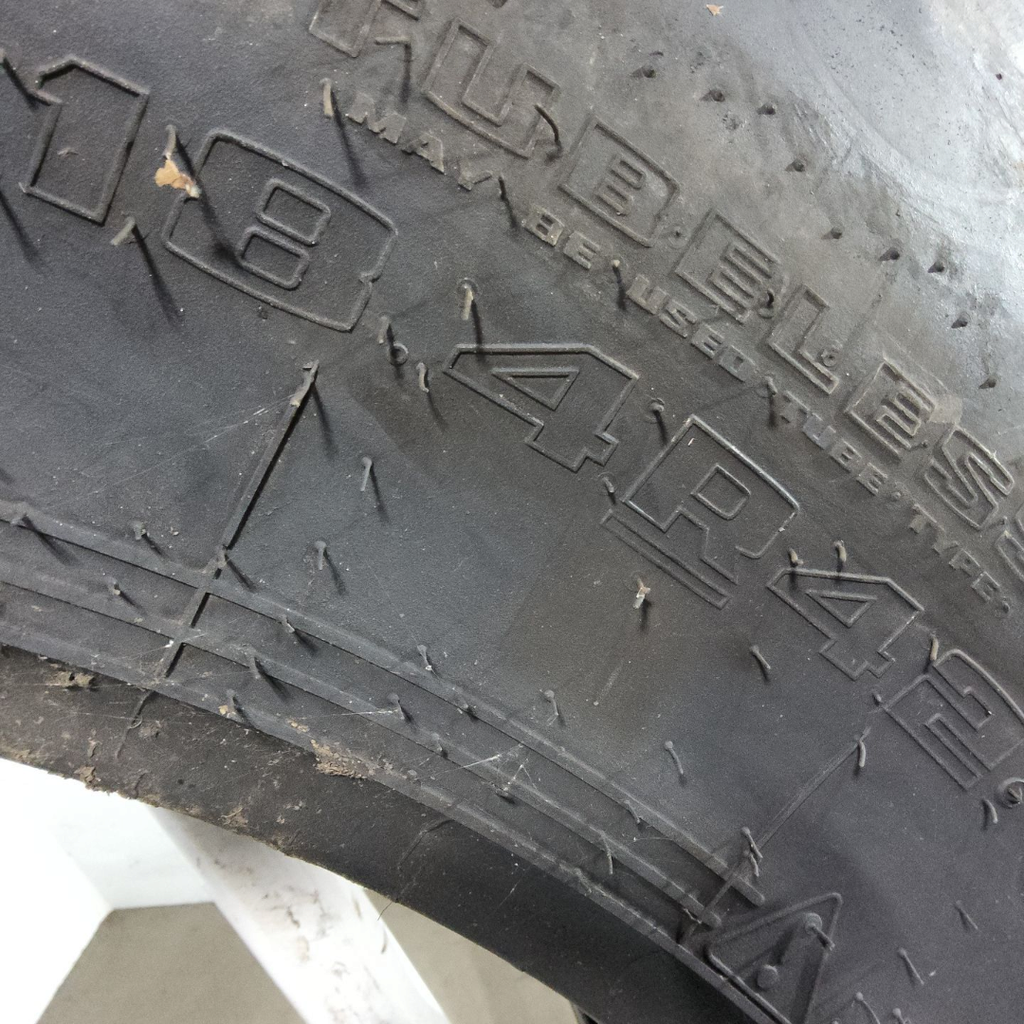 18.4R42 Goodyear Farm Super Traction Radial R-1W 148B 99%