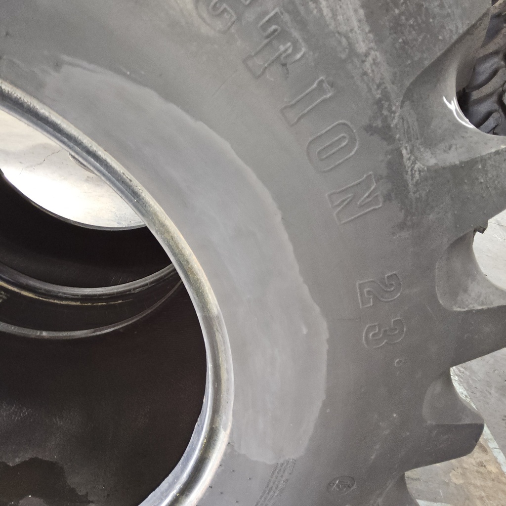 30.5L-32 Firestone Super All Traction 23 R-1 F (12 Ply), 90%