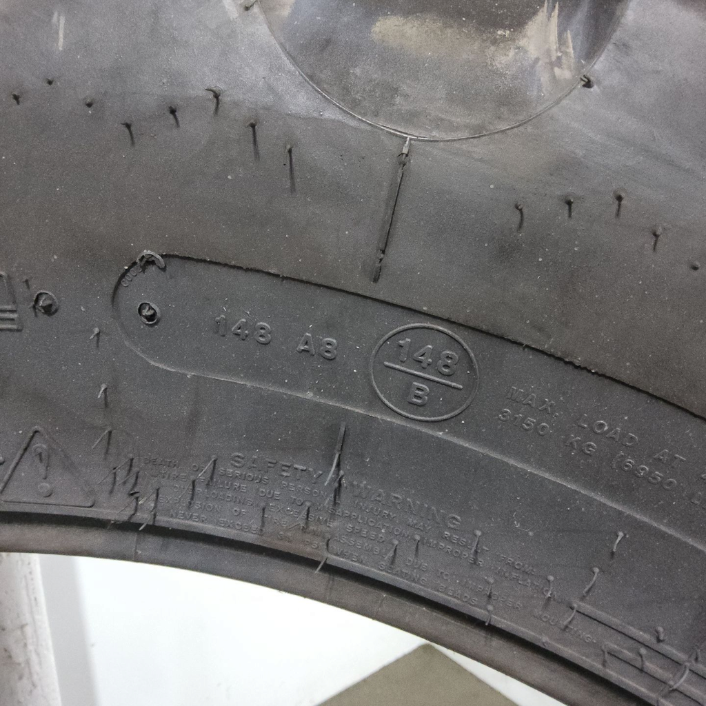 18.4R42 Goodyear Farm Super Traction Radial R-1W 148B 99%