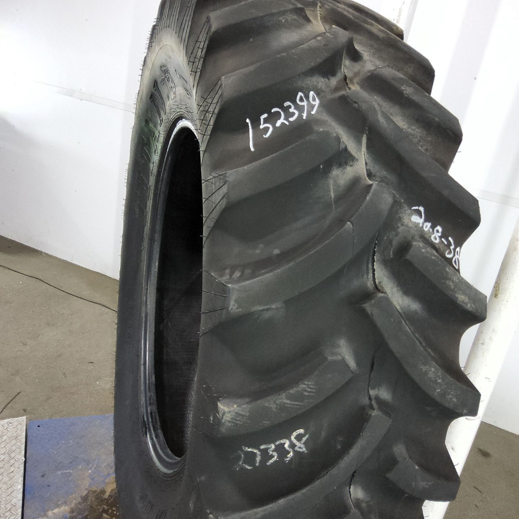 20.8-38 Titan Farm Agri-Power LSB R-1 D (8 Ply), 35%