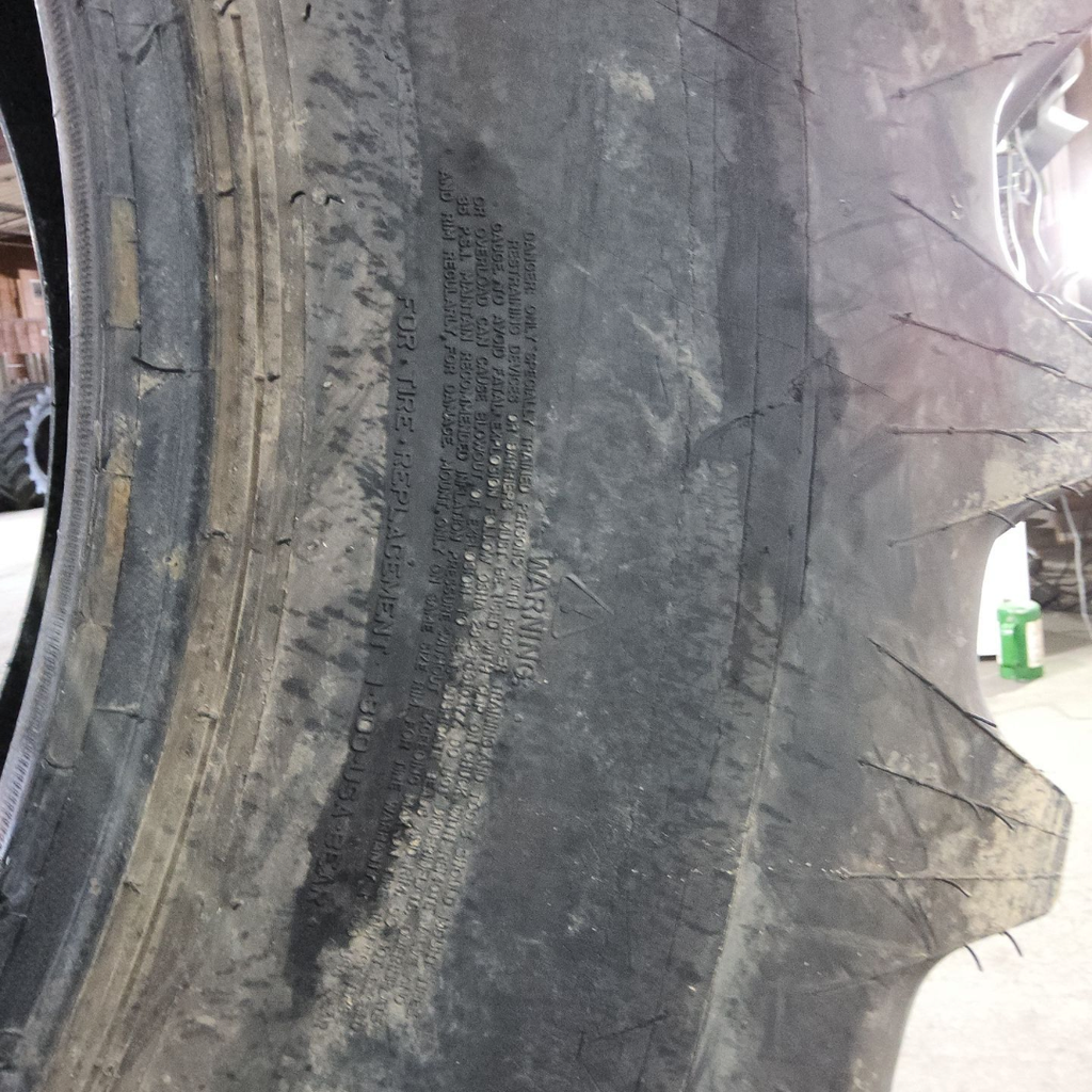 20.8-38 Titan Farm Hi Traction Lug R-1 D (8 Ply), 75%