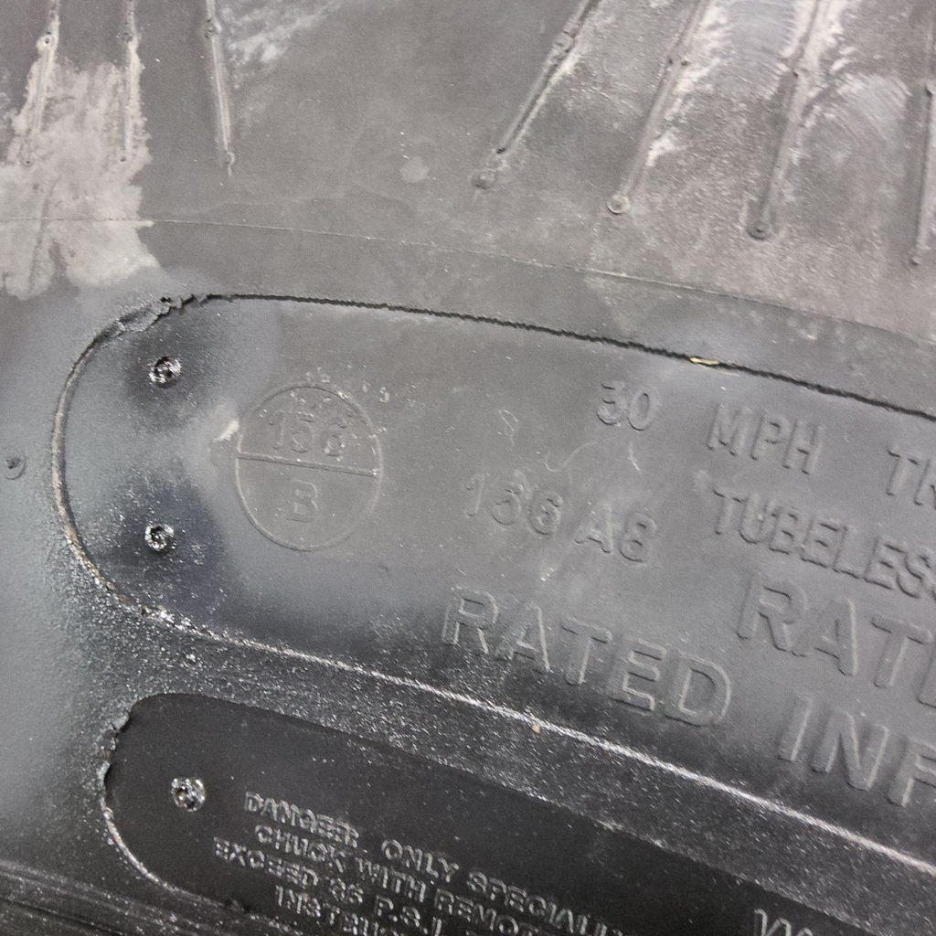 380/90R46 Titan Farm Hi Traction Lug Radial R-1 156A8 70%