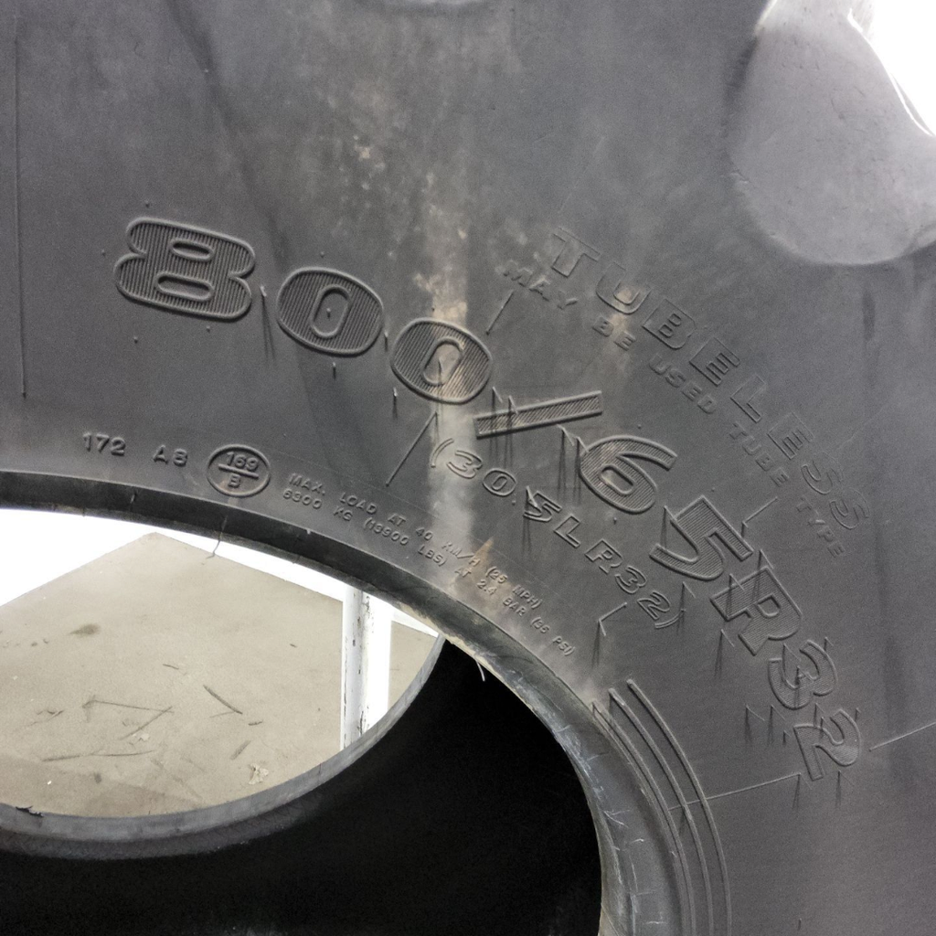 800/65R32 Goodyear Farm DT822 Radial R-1 172A8 90%